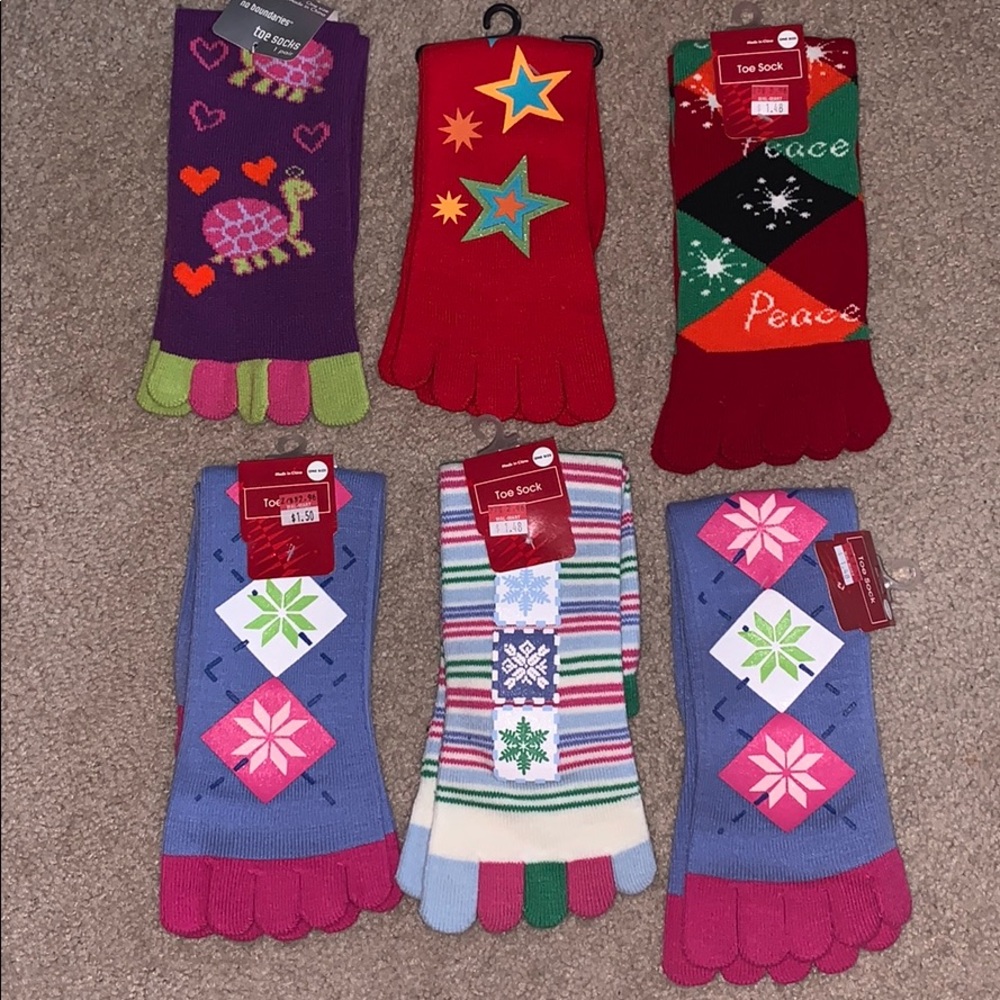6 pair of Toe Socks